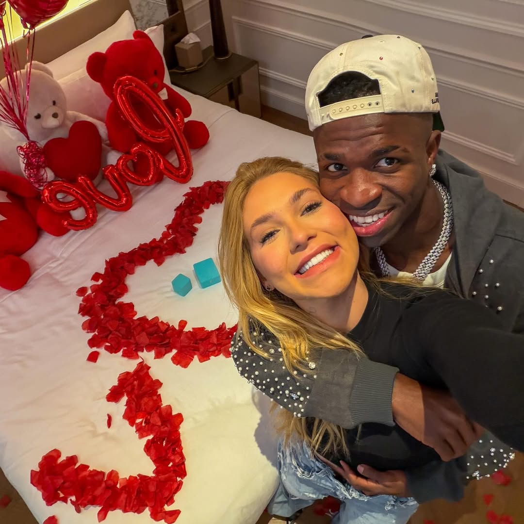 É oficial. Virginia Fonseca e Vinícius Júnior assumem namoro após meses de especulação. Veja 15 fotos da brasileira