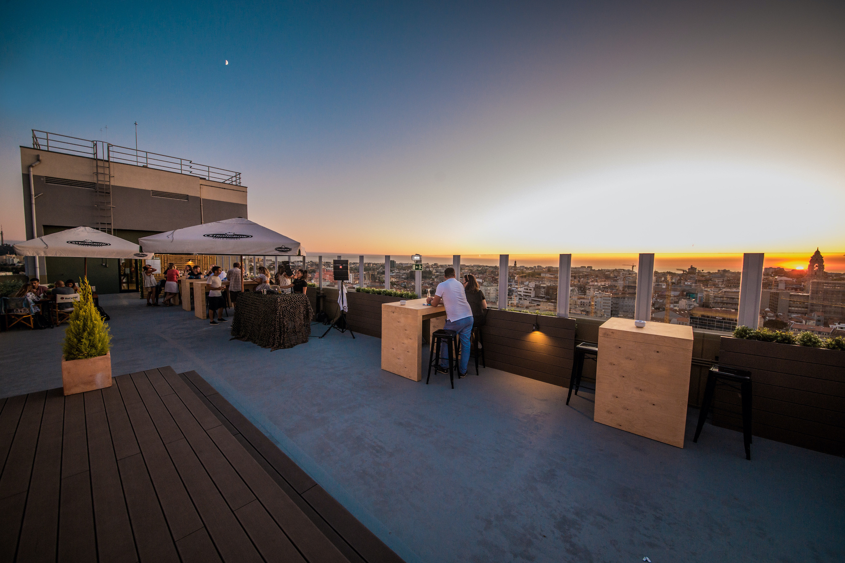 LIFT Rooftop. Estamos loucos com este novo brunch no Porto com uma vista incrível para a cidade