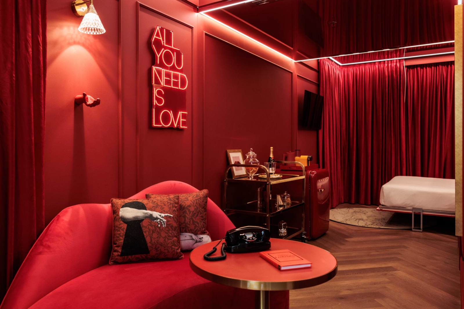 São Valentim à moda portuguesa: do fado em Lisboa ao refúgio romântico de Alcochete