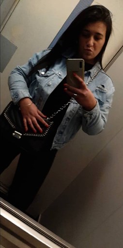 Inês foi baleada num assalto e o namorado deixou-a a morrer à porta do hospital. Continua em fuga