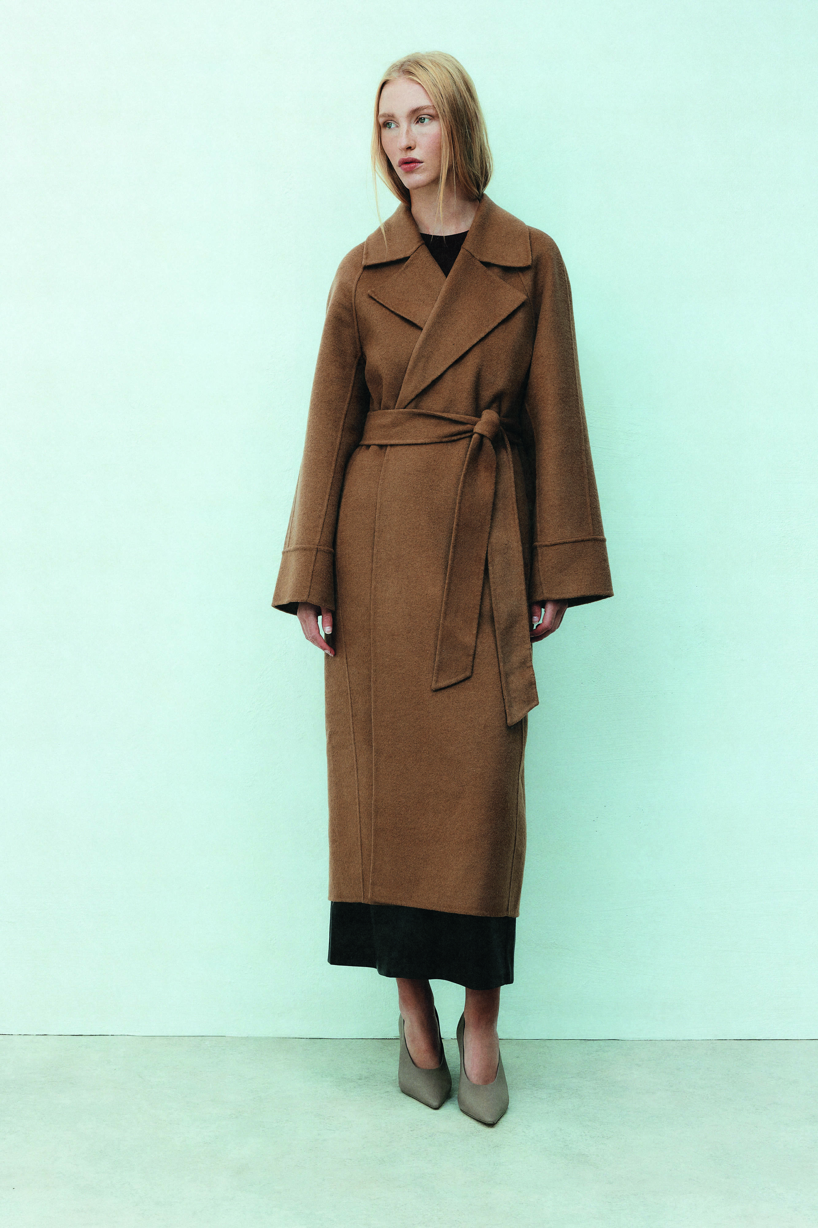 Primark lança coleção ideal para fazer um armário cápsula. Veja as peças básicas e elegantes (desde 14€)