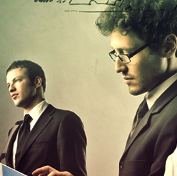 Receita rápida: como preparar uma taça de salmão fumado com molho de iogurte (sem lactose)