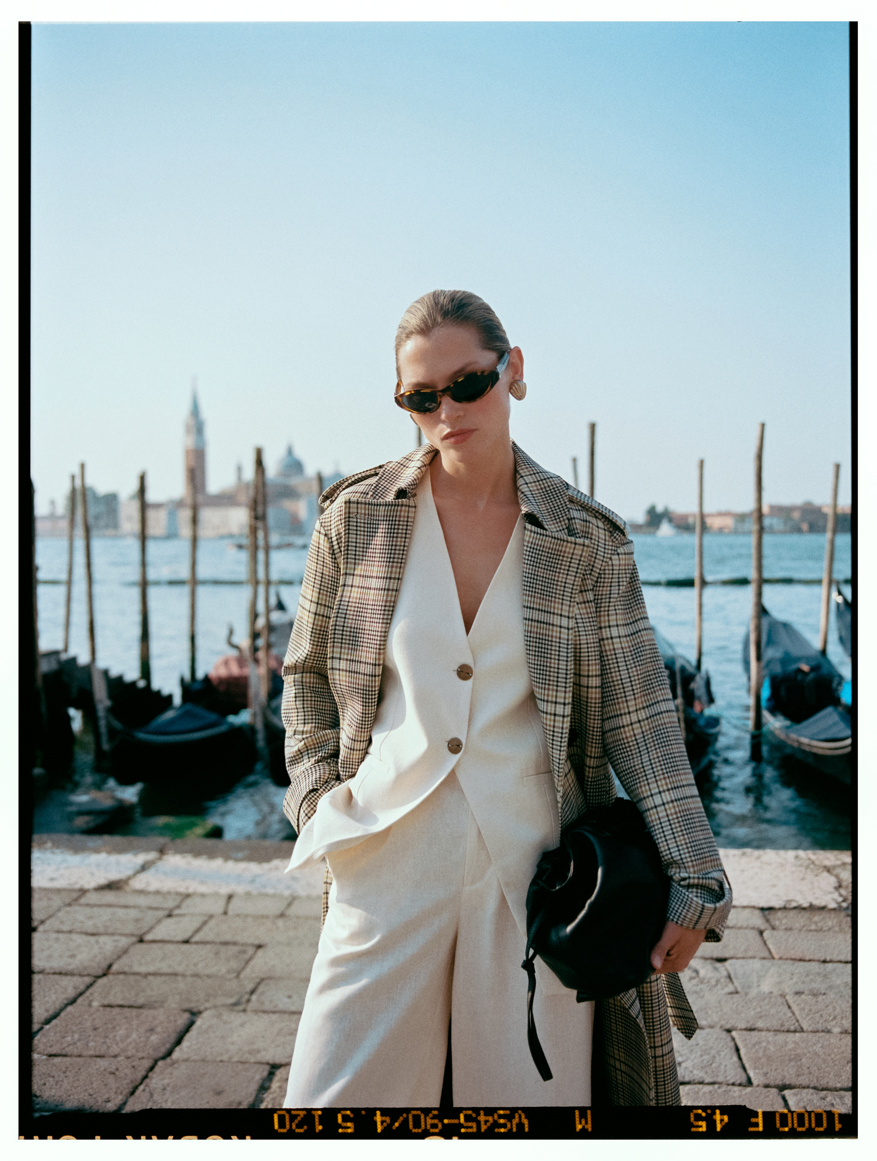 13 peças da nova coleção da Scalpers que têm um glamour intemporal (e que vão dar pinta ao outono)