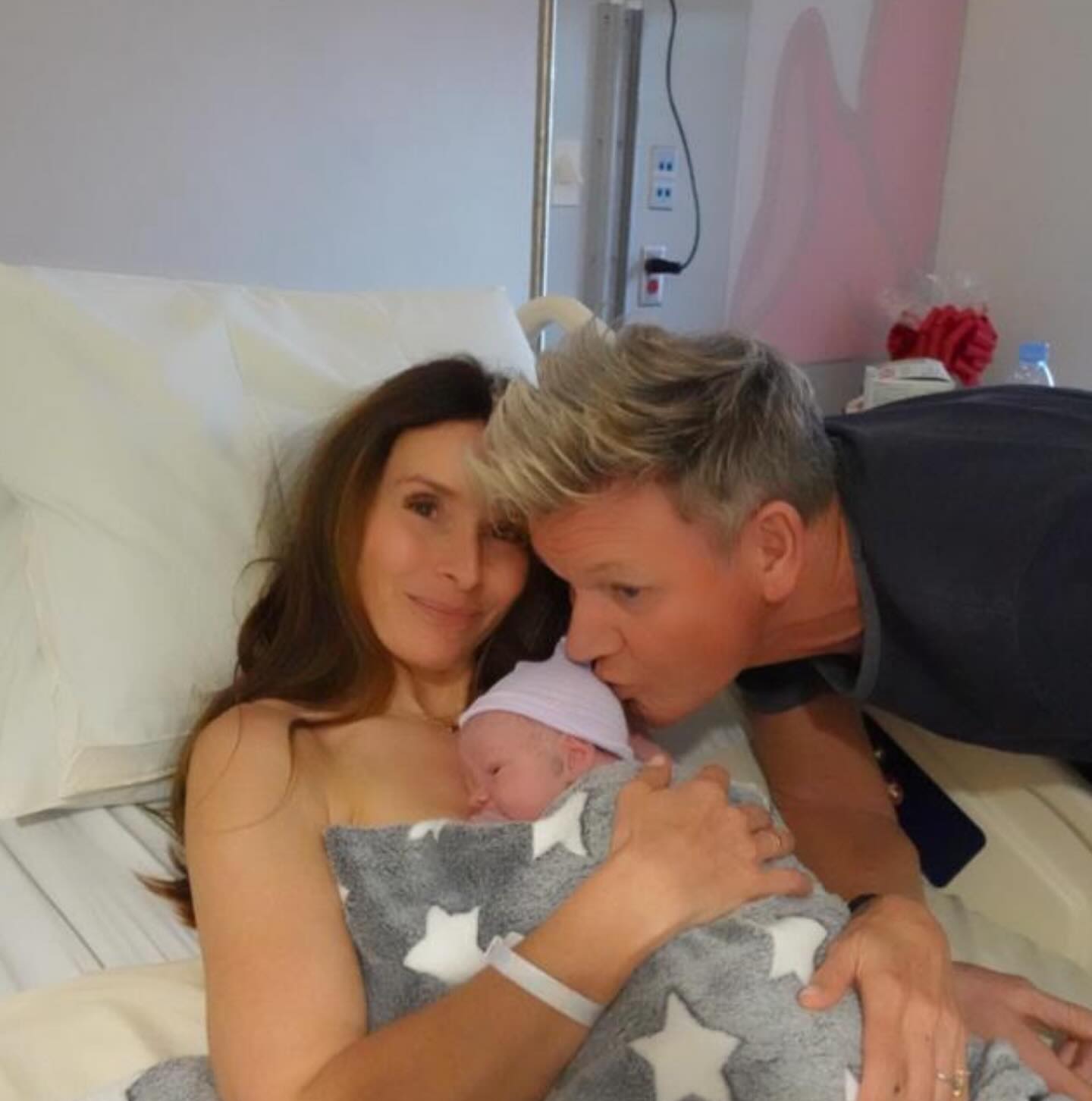 Gordon Ramsay foi pai outra vez. Jesse James Ramsay é o sexto filho do chef e da mulher