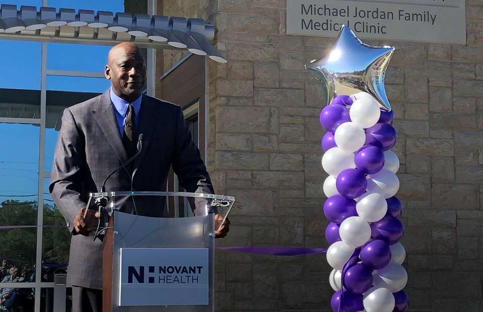 Michael Jordan abre clínica para pessoas sem seguro de saúde