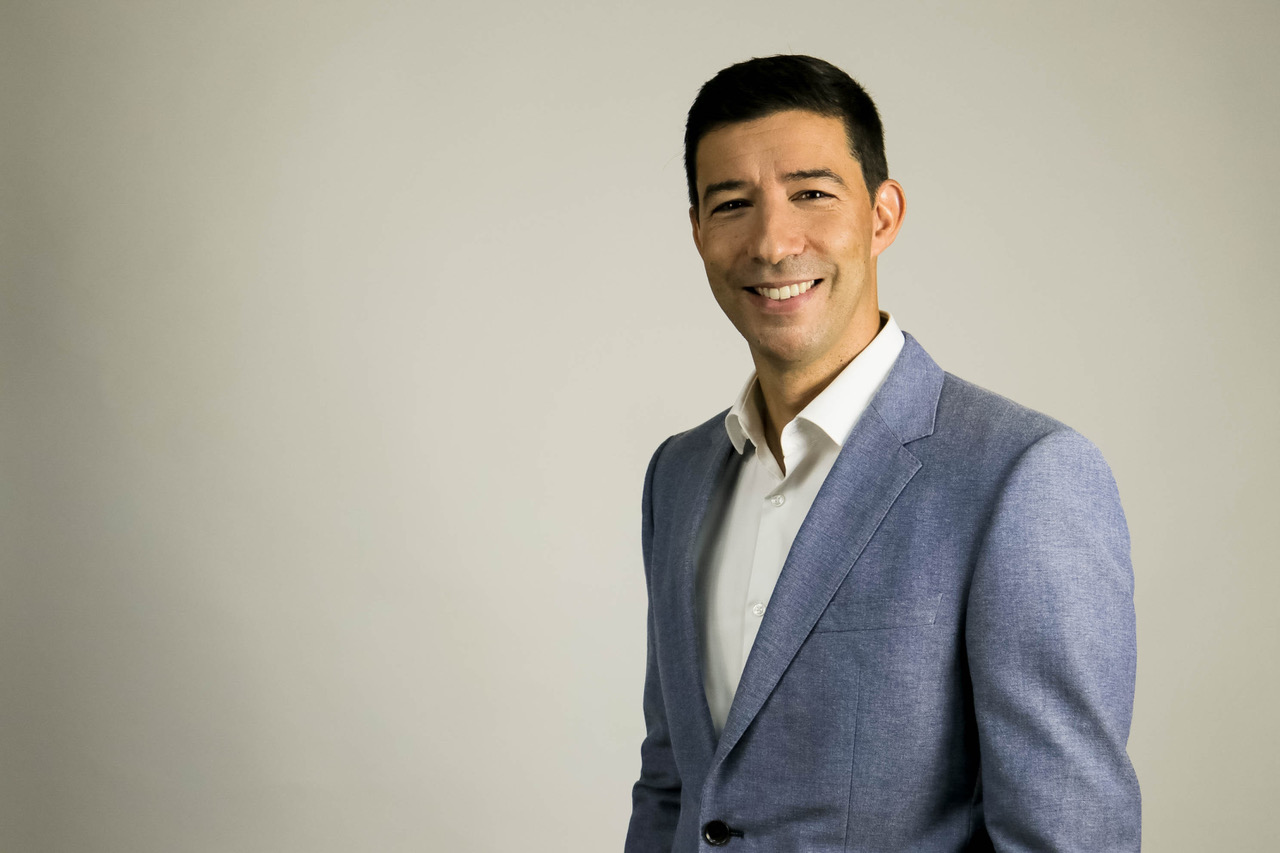 Tiago Dores lança projeto digital sobre política. “Talvez tenha a ver com uma crise de meia-idade”