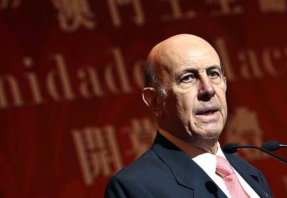 Pensões vitalícias dos políticos duplicam aos 60 anos. Rocha Vieira no topo da lista