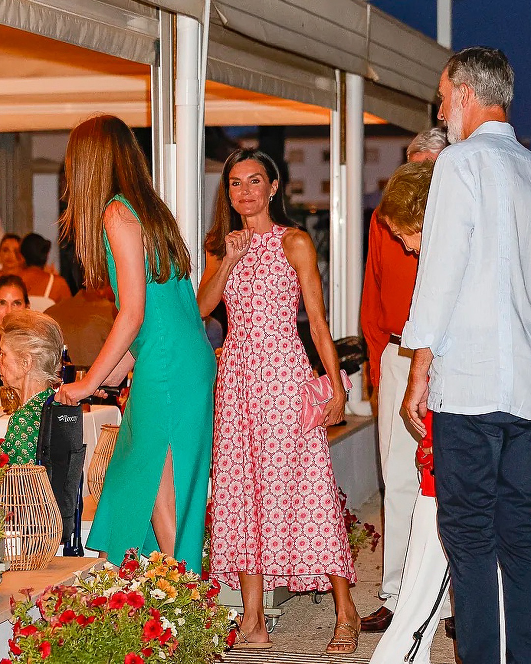 Descobrimos o vestido da rainha Letizia que está a deixar toda a gente louca. Saiba de onde é