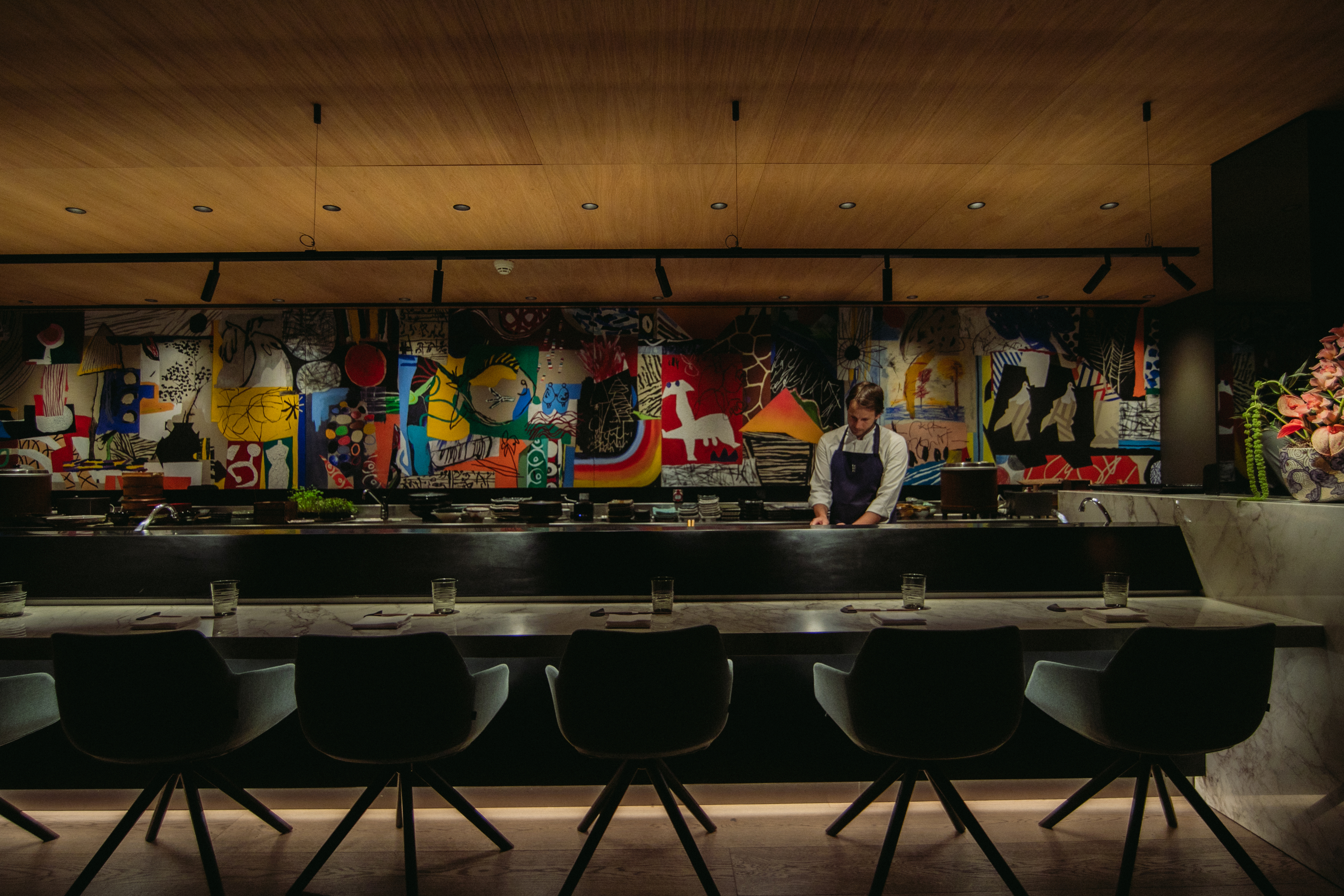 Um dos melhores restaurantes de sushi do País serve jantar exclusivo a 540€ por pessoa (com vinhos icónicos)