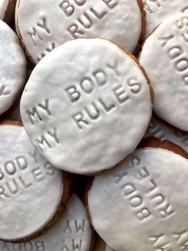 Holy Club. Este clube quer dar mais poder às mulheres