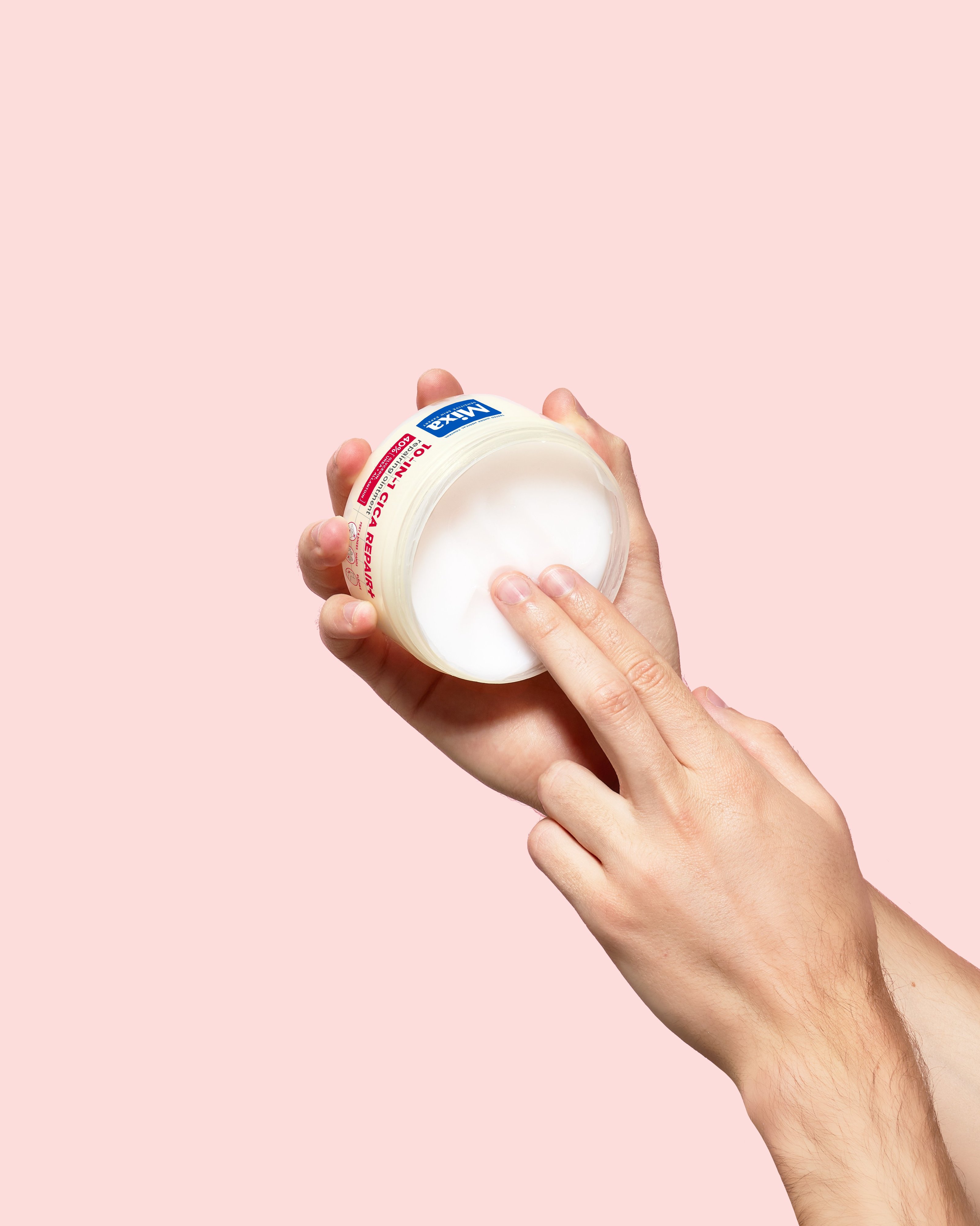 Este novo creme à venda no supermercado é um milagre para cotovelos ressequidos (e não só)