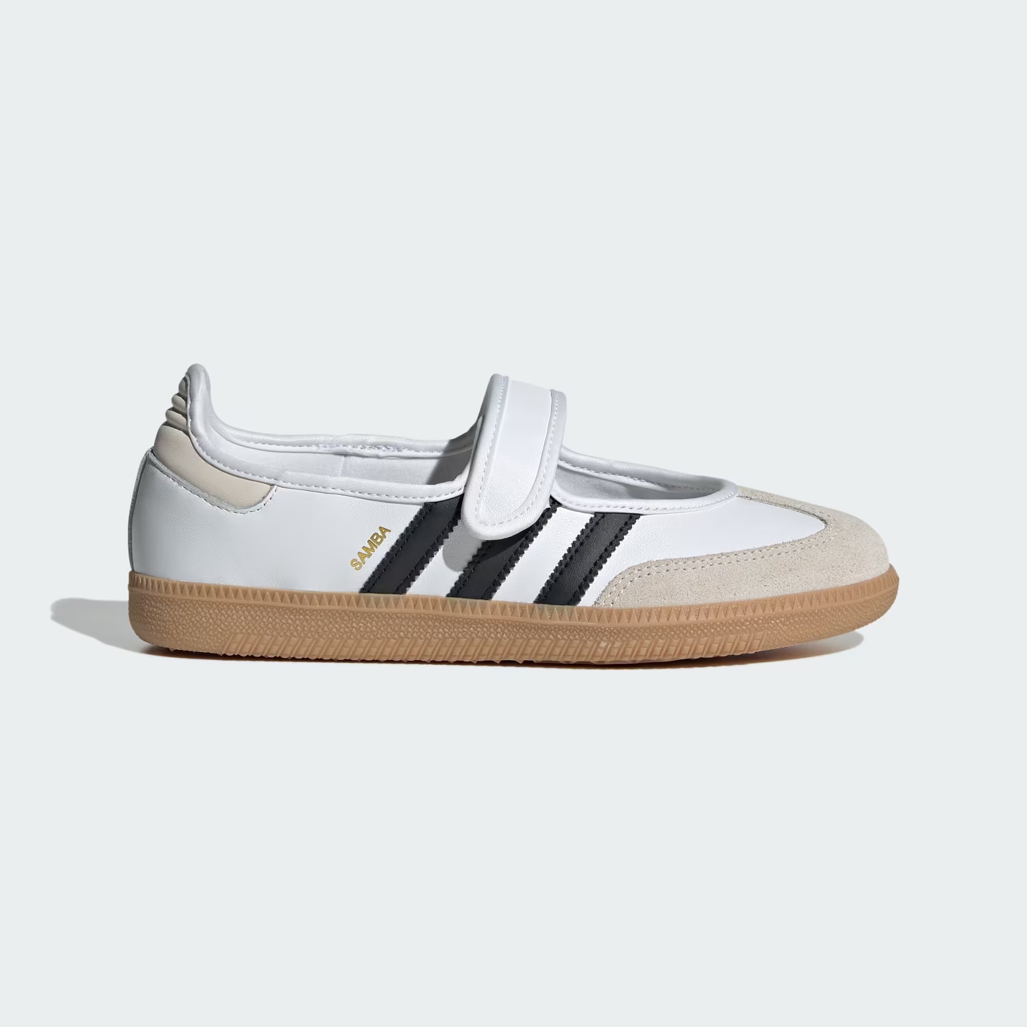 Novas sabrinas da Adidas são inspiradas no modelo Samba (mas estão a dividir as fashionistas)