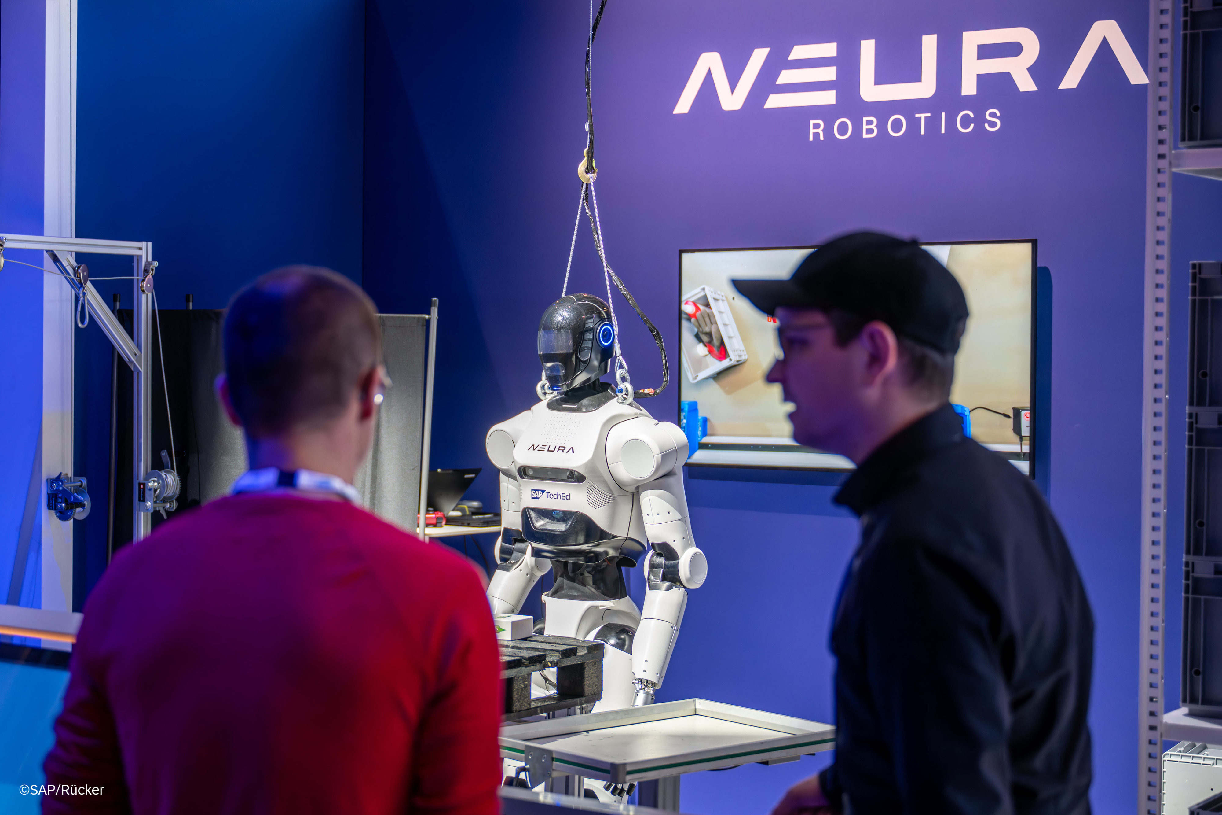 IA física: Robots estão (quase) prontos para tomar conta do trabalho nas empresas com mais inteligência