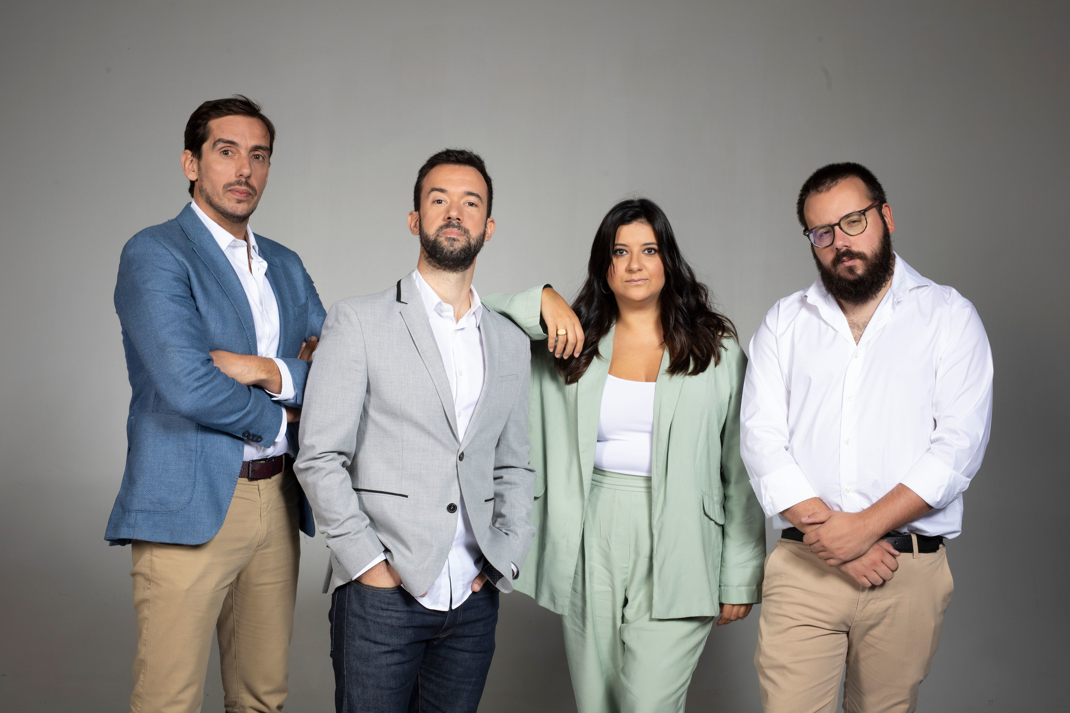 Eles vão dar sentenças e “Pancada de Meia-Noite” na SIC Notícias