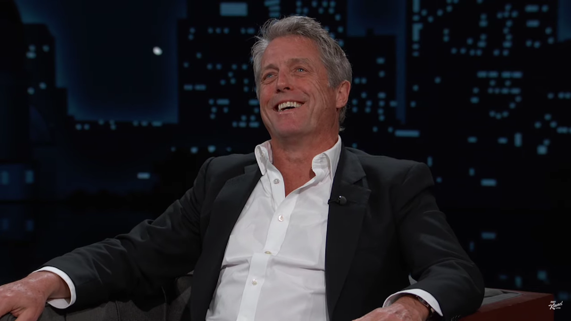 Hugh Grant revela terceiro nome hilariante – e confessa que deu um pior à filha. Saiba o nome completo do ator