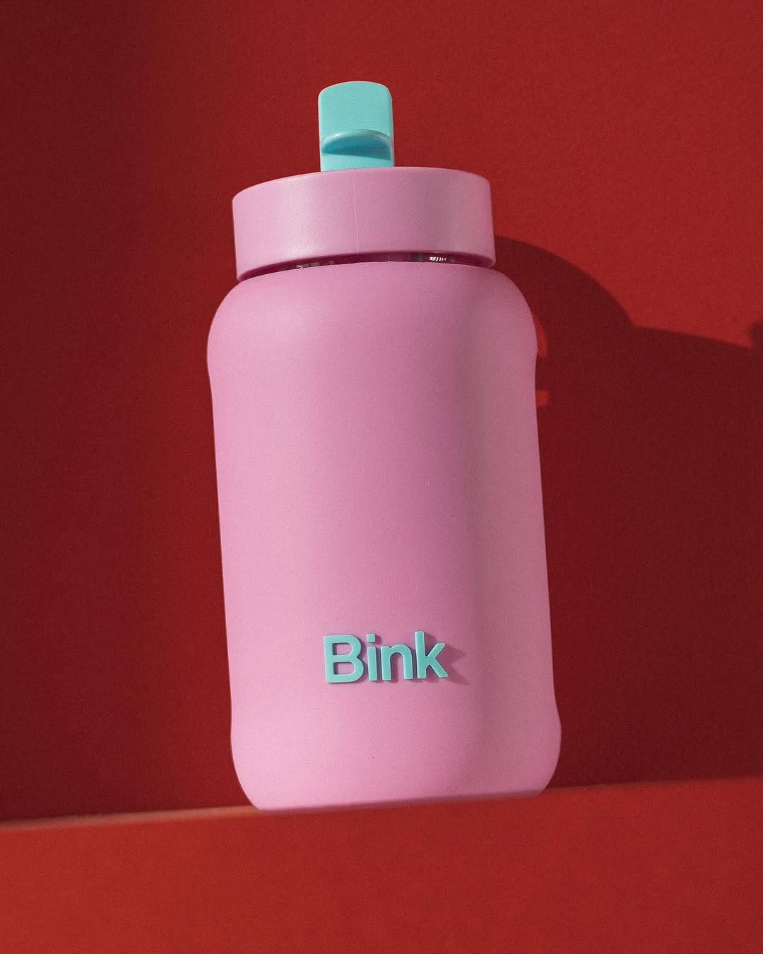 Bink. A nova garrafa viral que está prestes a acabar com o reinado da Stanley Cup