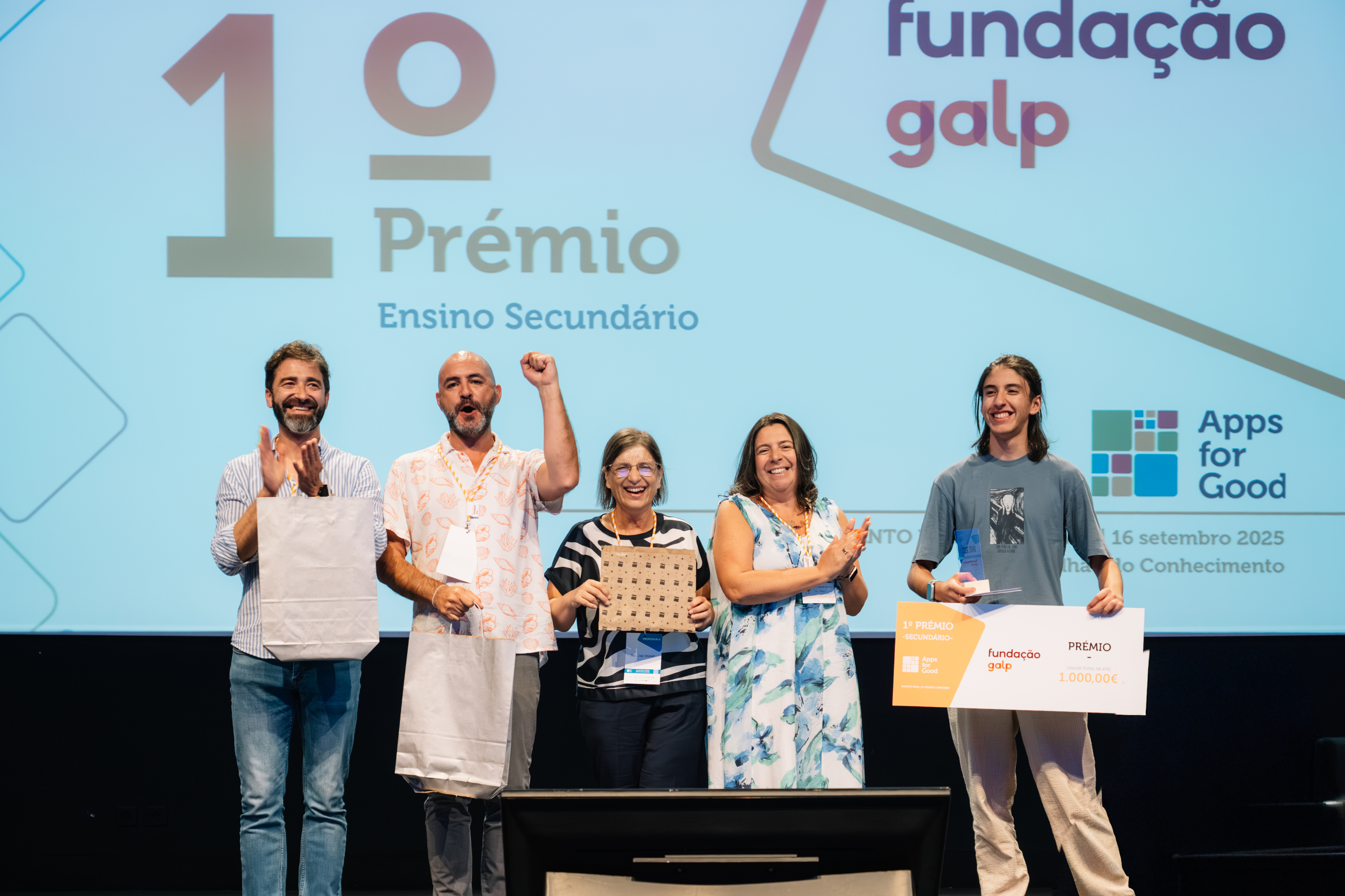 SURI e Water Shield são as grandes vencedoras do Apps for Good em Portugal