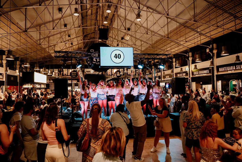 O bingo musical regressa a Lisboa com jantar, música e muita diversão (e a entrada é gratuita)