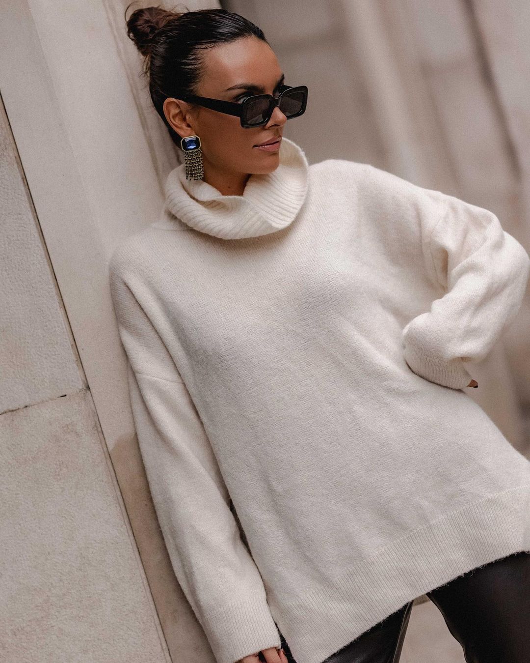 Mafalda Castro arrasou com esta malha da Parfois. Eis 13 propostas quentinhas e coloridas a partir de 15,99€