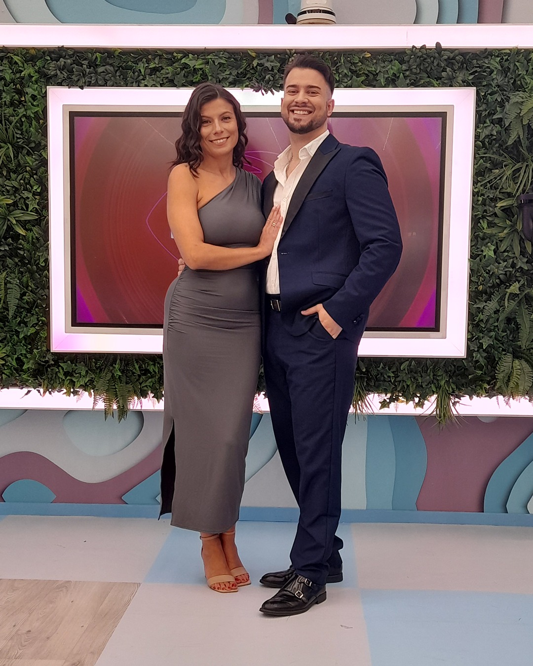 Sem beijos, mas com avisos. Saiba como foi o reencontro de Márcia e Francisco Monteiro no “BB”