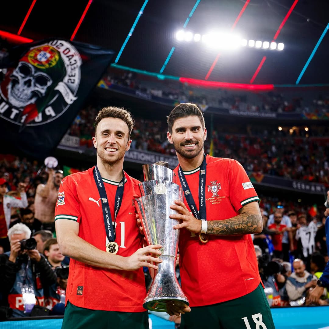 Rúben Neves revoltado com capa de revista que o junta à viúva do melhor amigo, Diogo Jota. “Não respeito”