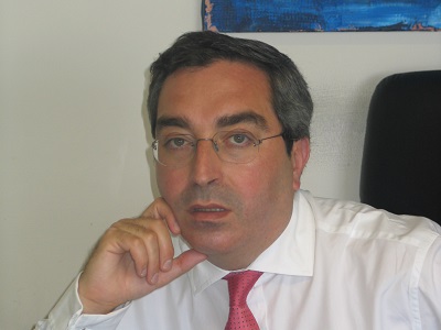 Saldos. Brilhe literal e figurativamente com estas 10 peças que custam menos de 20€