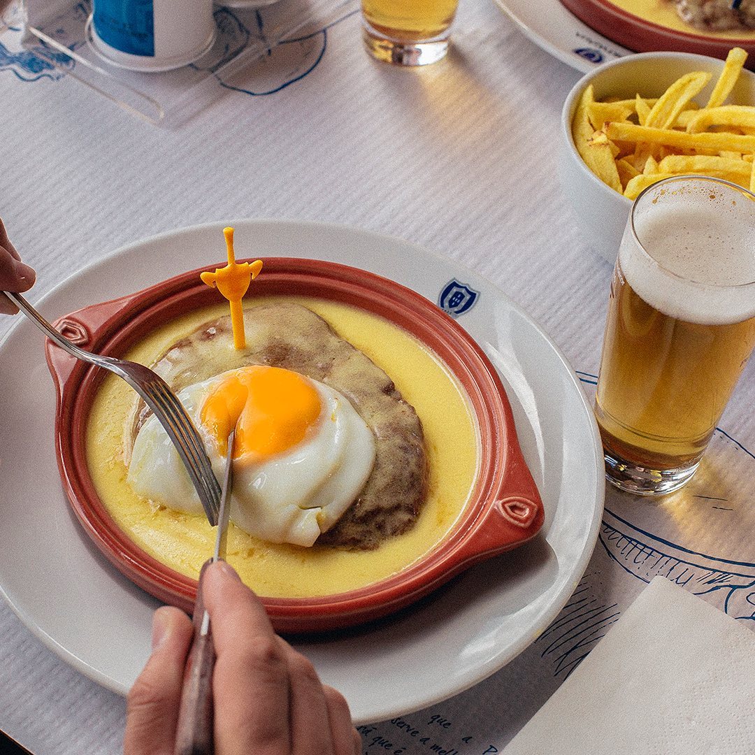 Fãs do bife da Portugália. O restaurante volta a ser exclusivo da Uber Eats e para celebrar há descontos na app