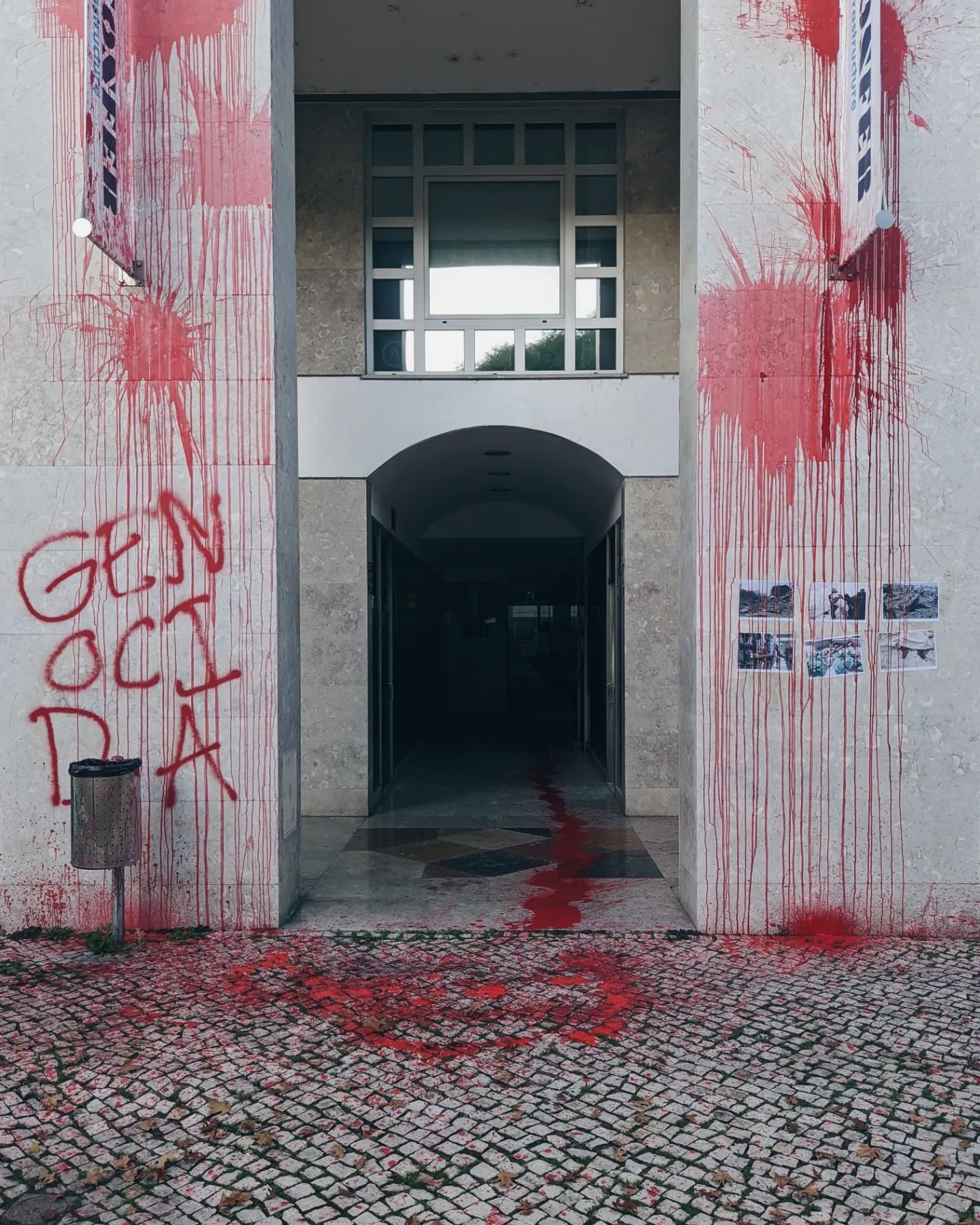 Ativistas pela Palestina pintam fachada de empresa portuguesa. “Não assistiremos paradas ao genocídio”