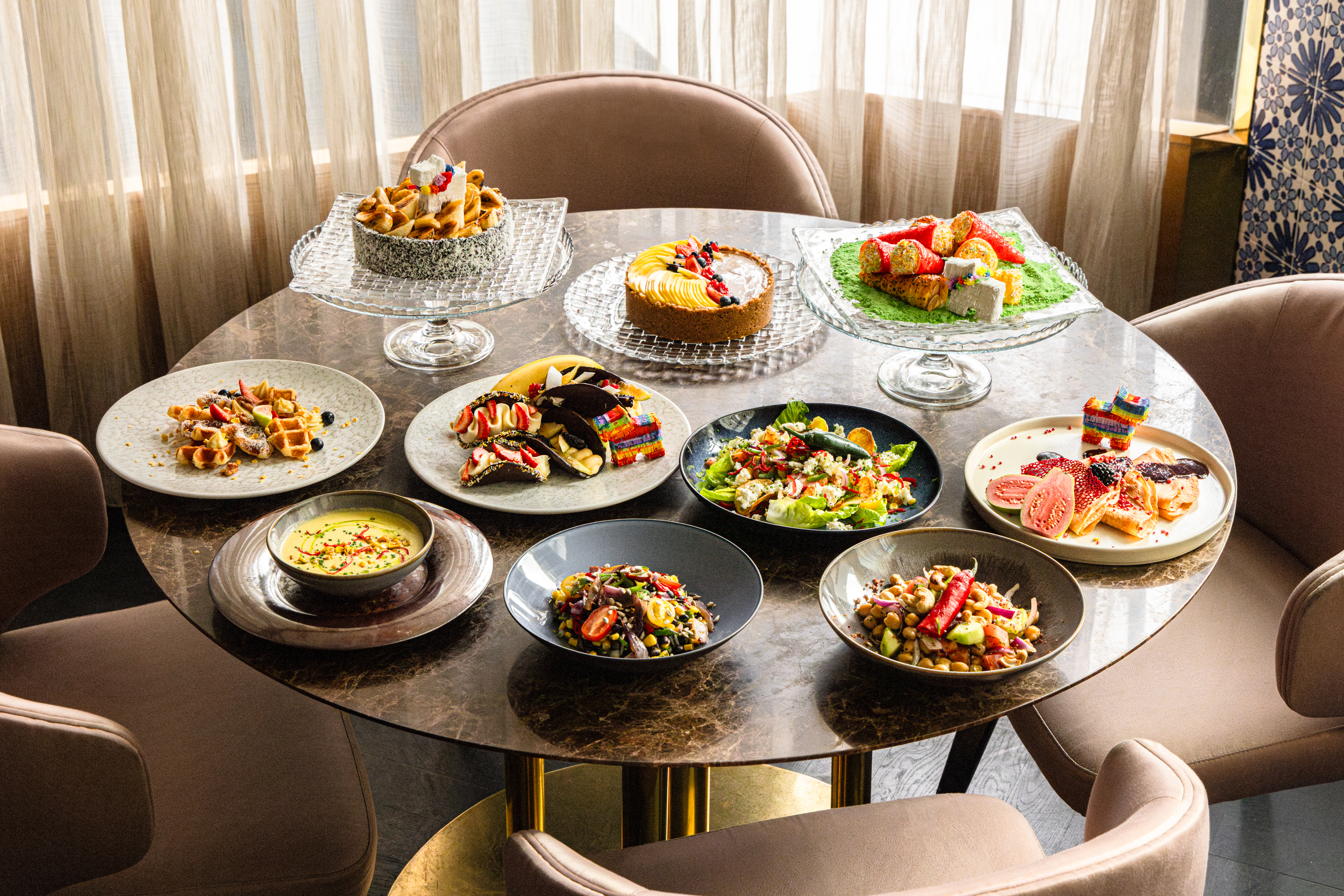 ¡Ay, ay, ay! Vem aí um brunch mexicano com tacos, burritos, guacamole, empanadas e, claro, margaritas