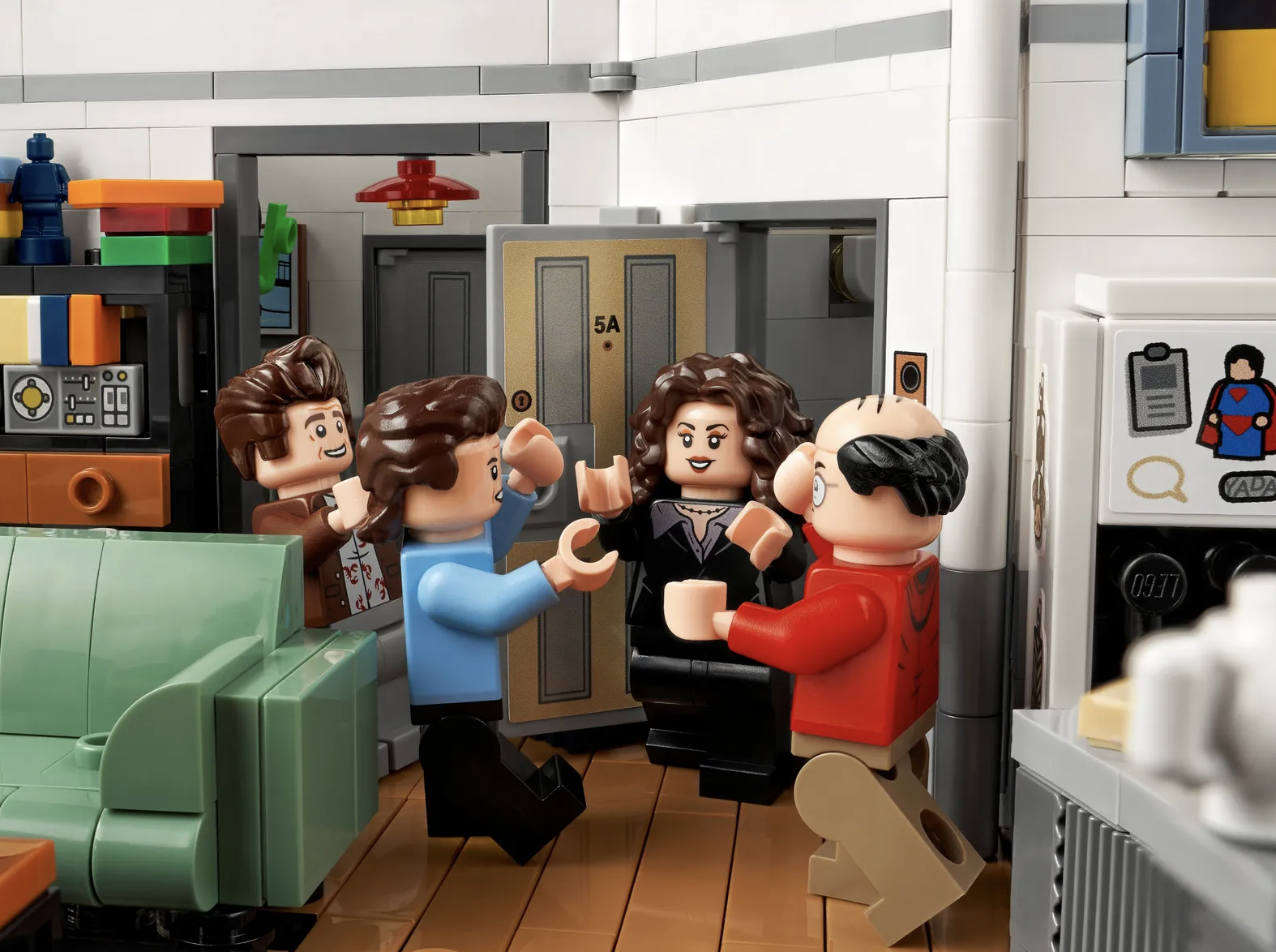 Atenção, fãs de “Seinfeld”. Vem aí um LEGO imperdível para os fanáticos da série
