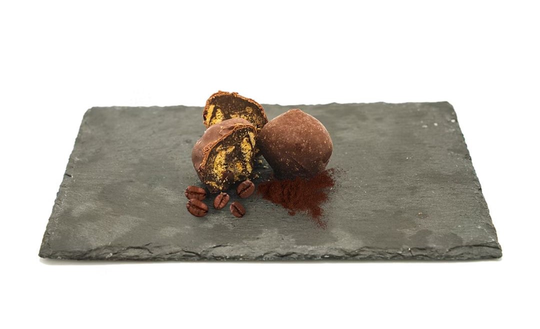 Fãs de salame de chocolate, temos novidades. O Lisboeta tem um novo sabor bem português