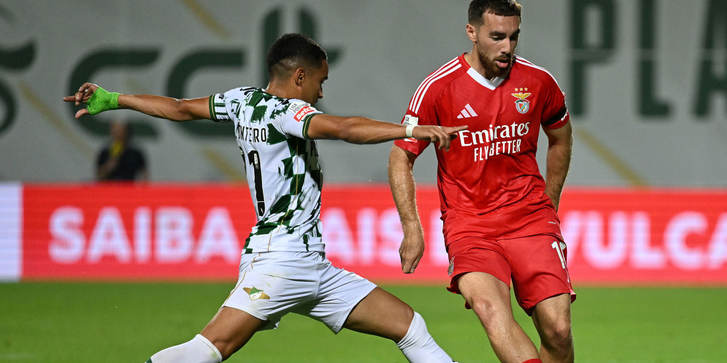 Antevisão Benfica-Moreirense: Águia tenta encurtar distância para o topo frente a adversário incómodo