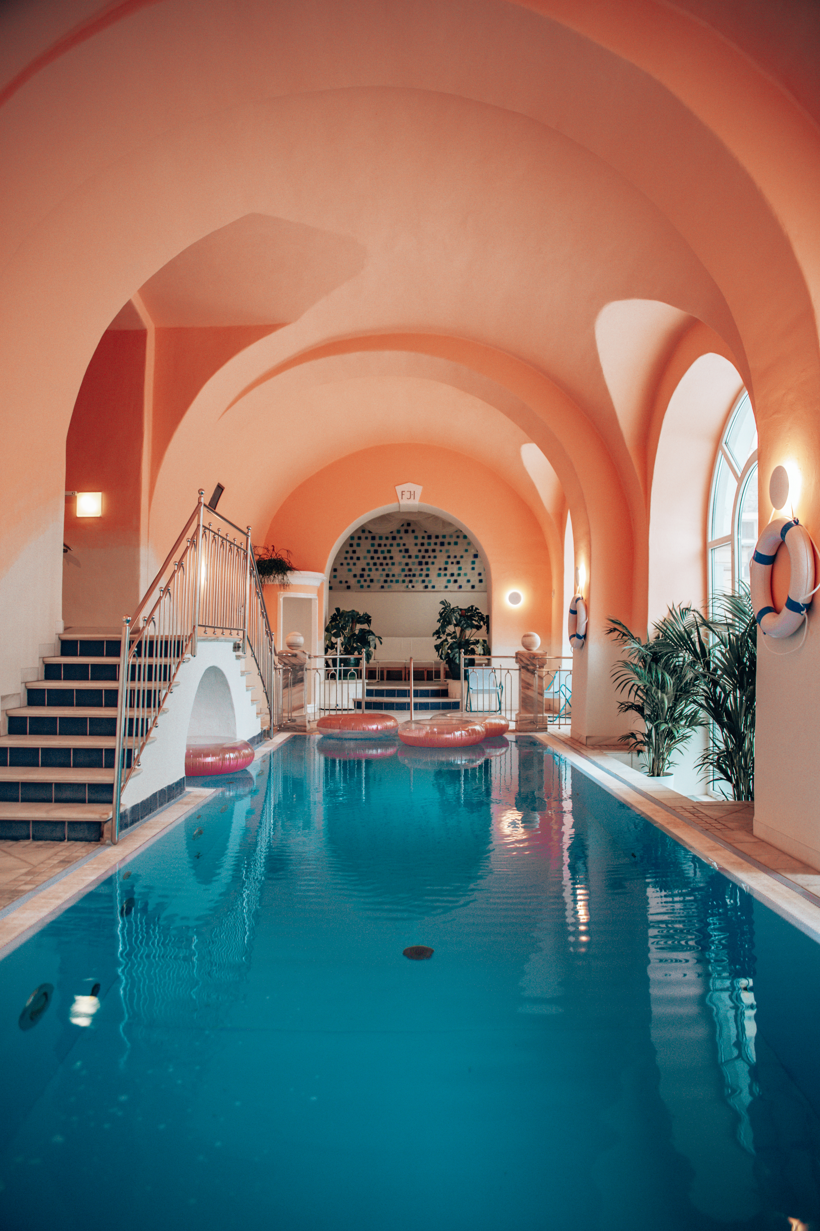 O tempo está a contar. Tem 72 horas para ganhar uma noite numa estadia em Portugal ou na Europa