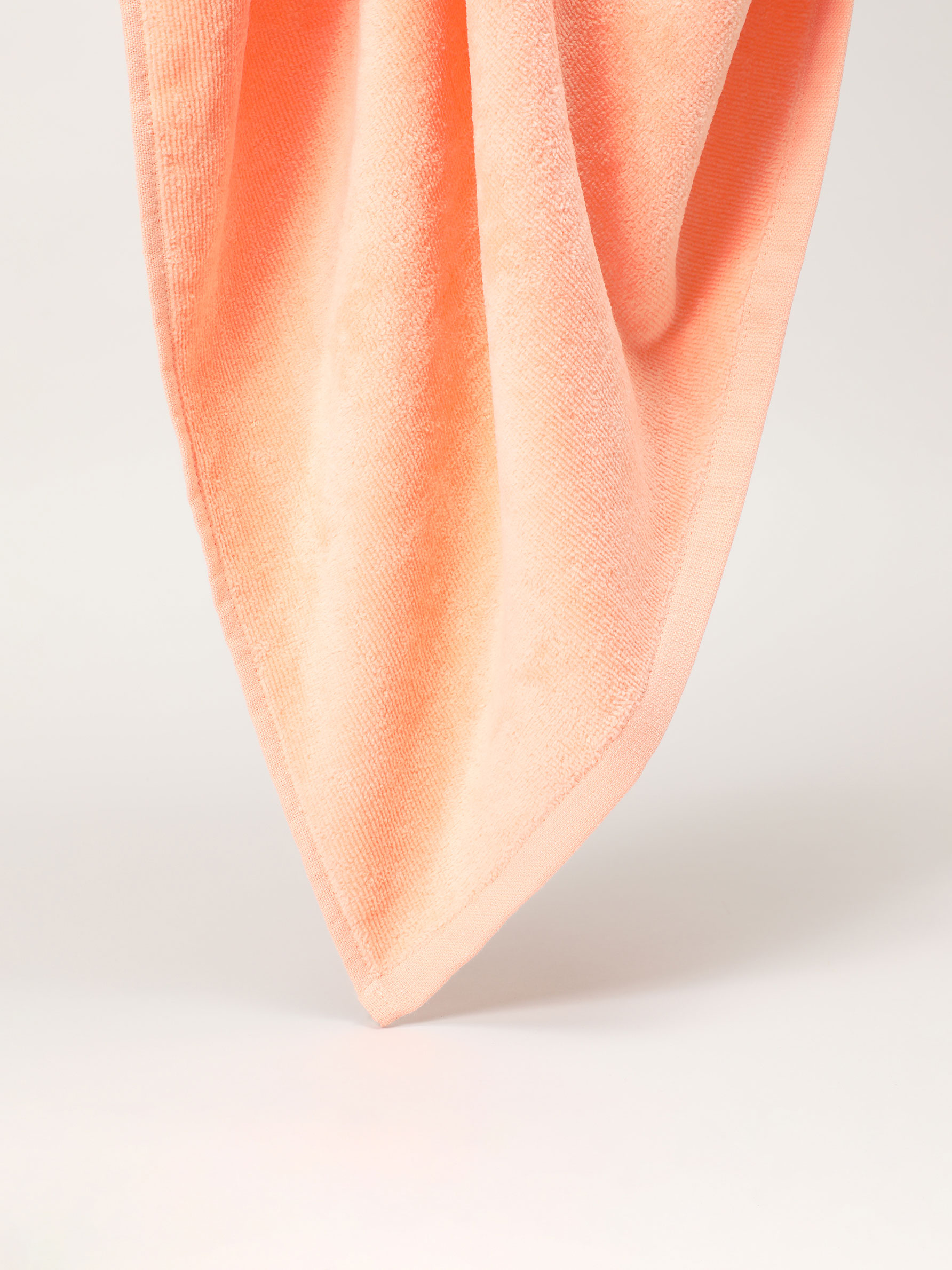 Lefties, Toalha de praia