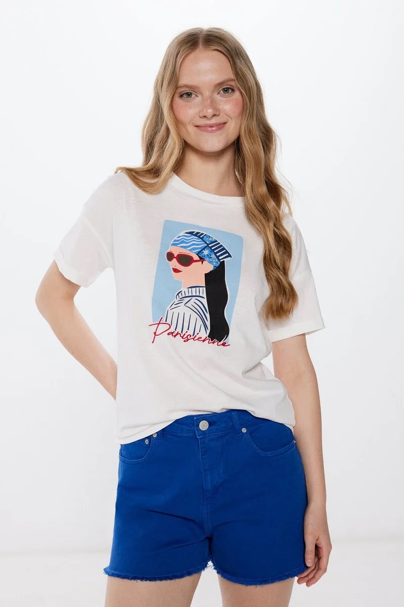 Roupa, acessórios e calçado. Fomos aos saldos e encontrámos 15 pechinchas até 10€