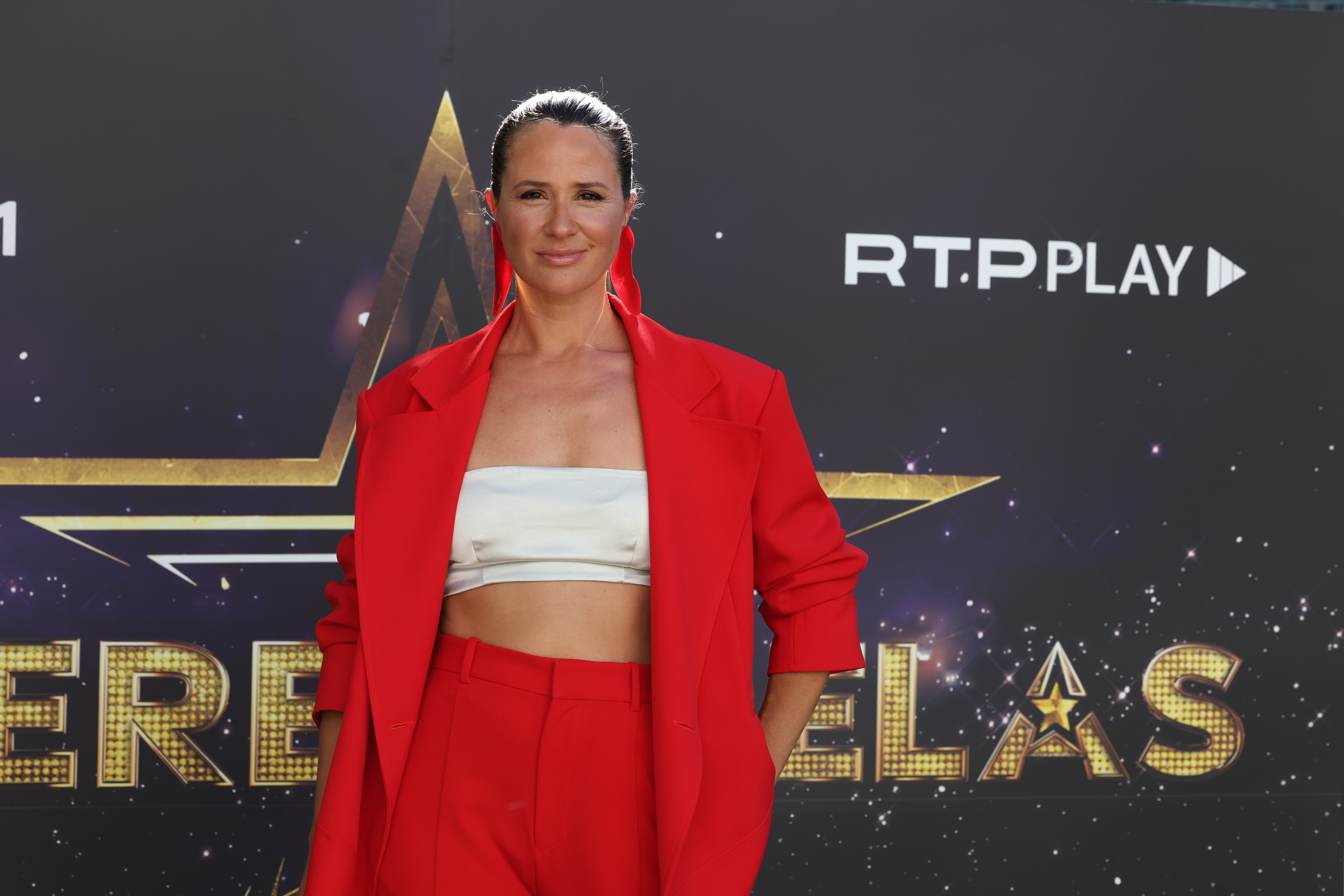 Sílvia Alberto vai apresentar o novo “Chuva de Estrelas”. E quer homenagem a Sara Tavares