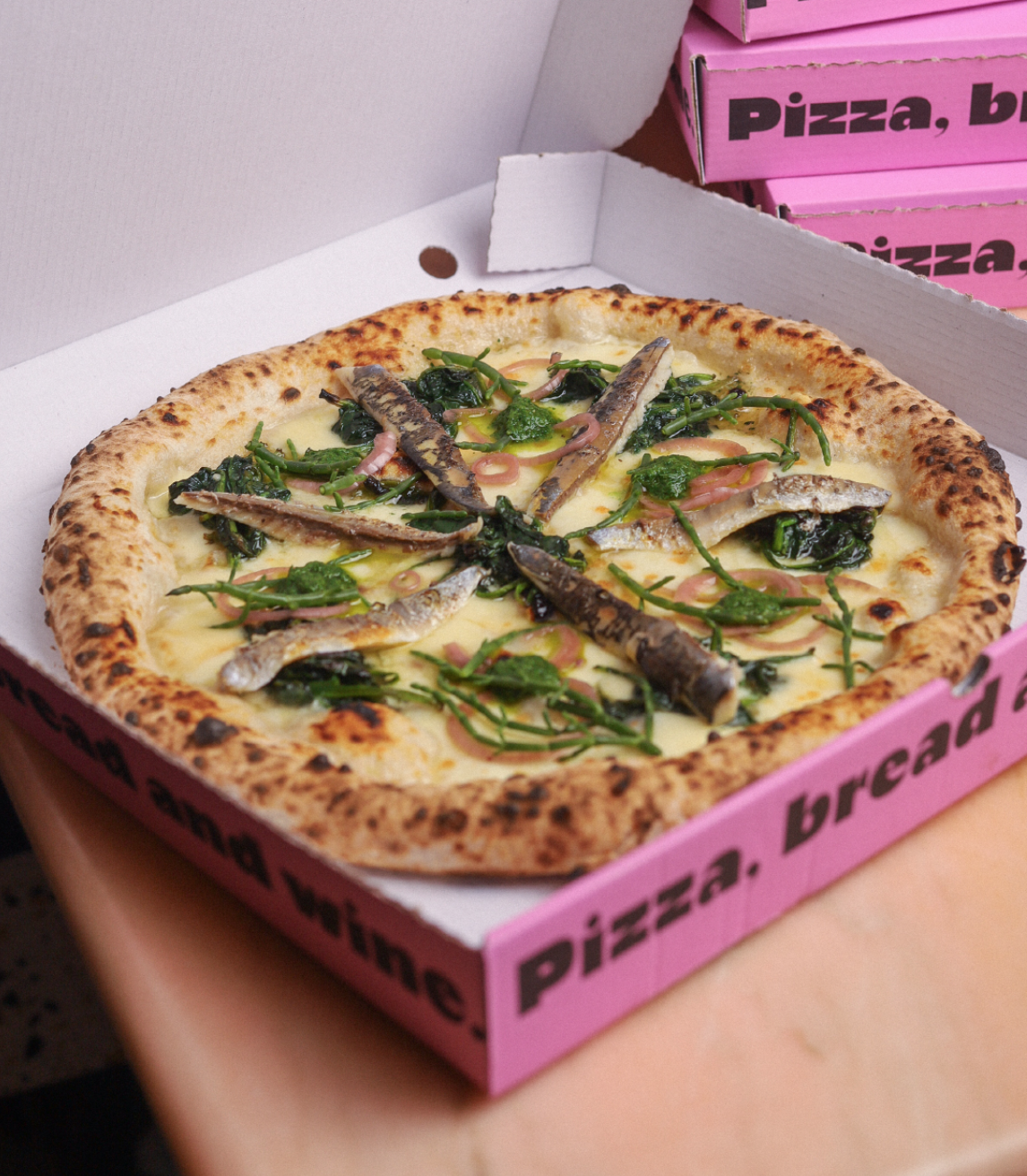 A pizzaria Jezzus tem um novo menu de verão e inclui sardinha. Conheça as 3 propostas fora da caixa