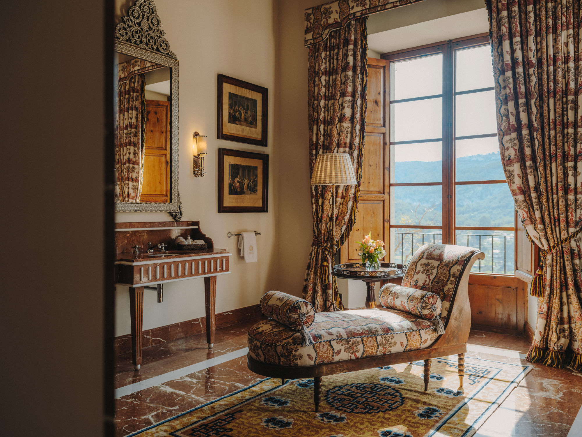 Já se imaginou a dormir num antigo palácio do século XVII? O novo hotel luxuoso fica em Maiorca