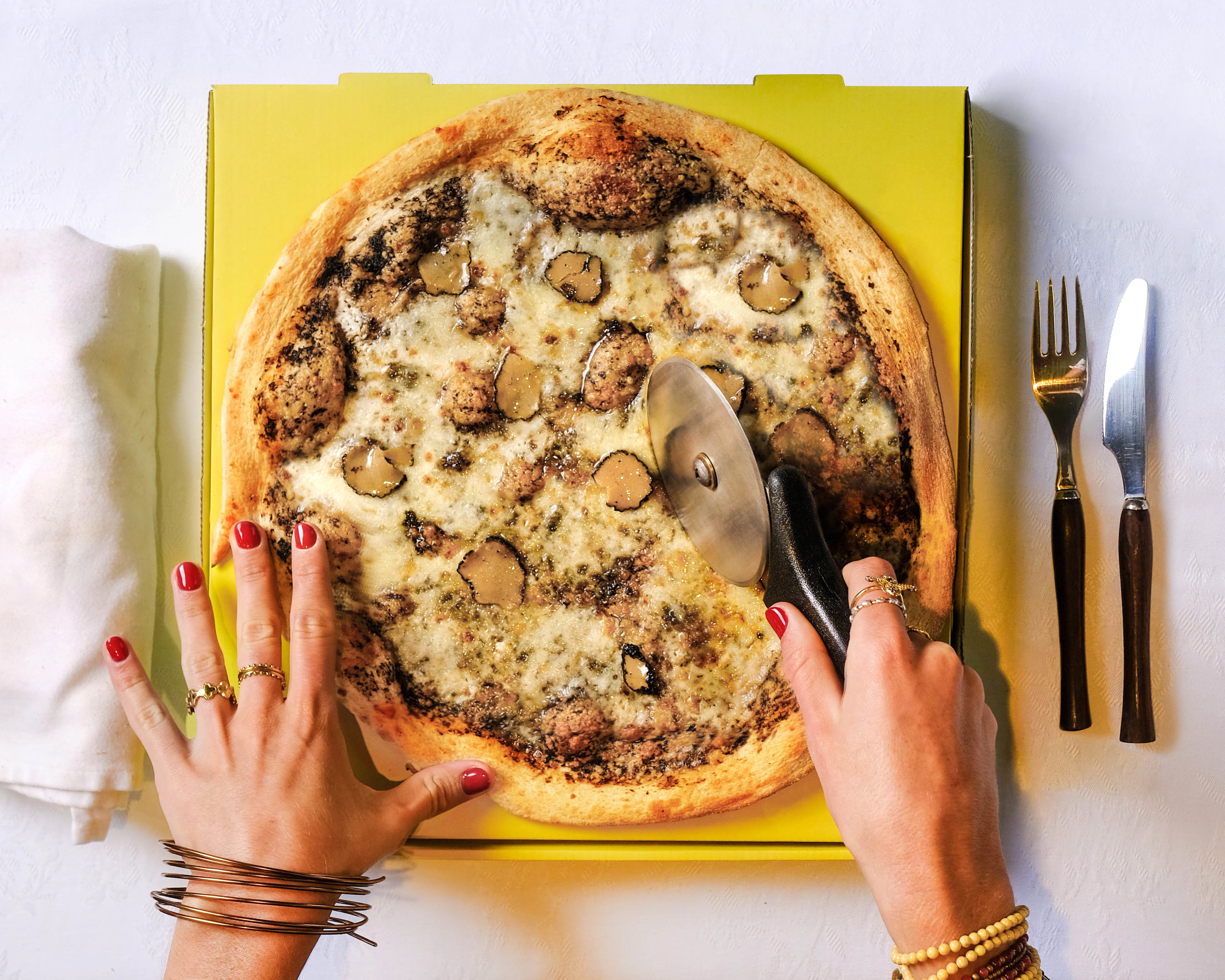 Margarida. A alma do grupo Non Basta chegou a Carnaxide — e há pastas e pizzas com trufa