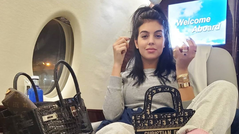 COVID-19. Em dias de pandemia, Georgina Rodriguez anda às compras na Madeira