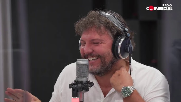 “Rebenta a Bolha”. César Mourão está de regresso à Rádio Comercial. Saiba quando estreia