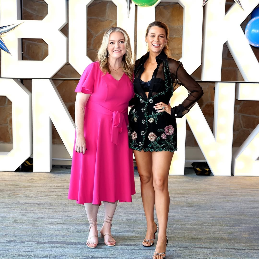 Autora de “Isto Acaba Aqui” apaga todas as fotos de Blake Lively e Justin Baldoni do seu Instagram