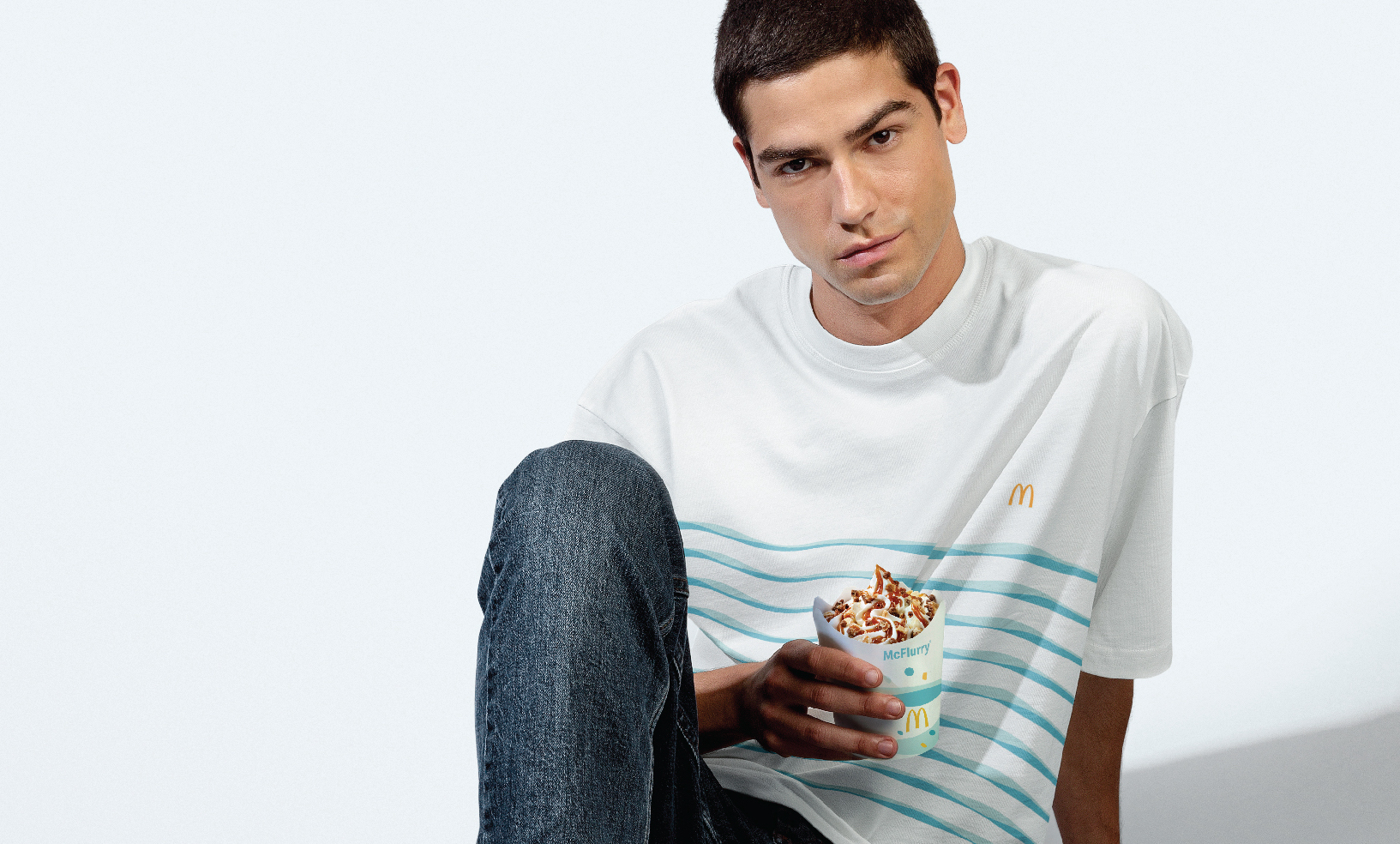 Ama os gelados da McDonald’s? Há um novo para experimentar – e até T-shirts a condizer