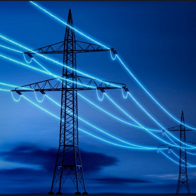 Cristina Ferreira arrasa em vestido curto de camurça de quase 2.000€ no regresso ao trabalho