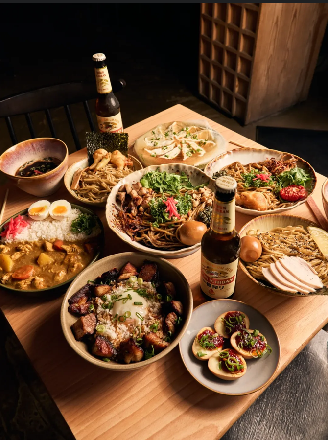 Odeia segundas-feiras? Ramen e jazz ao vivo é a nova proposta destes restaurantes para animar as semanas