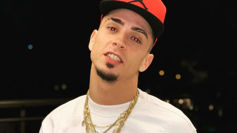 Mãe do rapper David Mota conta como o filho terá sido raptado e diz que viu “pingos de sangue” na entrada do prédio