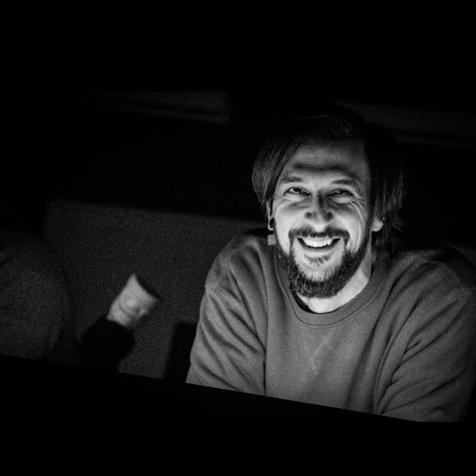 Direto de Bruno Nogueira no Instagram junta 11 mil euros para sem-abrigo