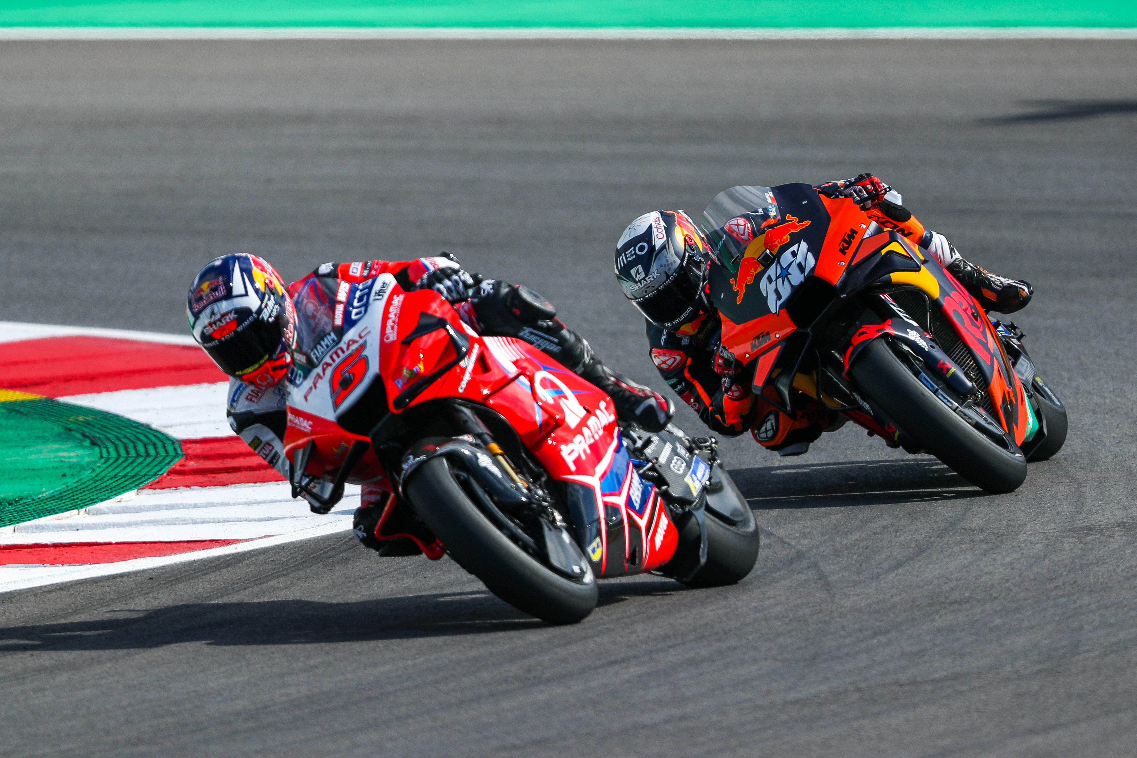 Prova do Mundial de Resistência traz os melhores do mundo – e uma surpresa  – ao Autódromo do Algarve