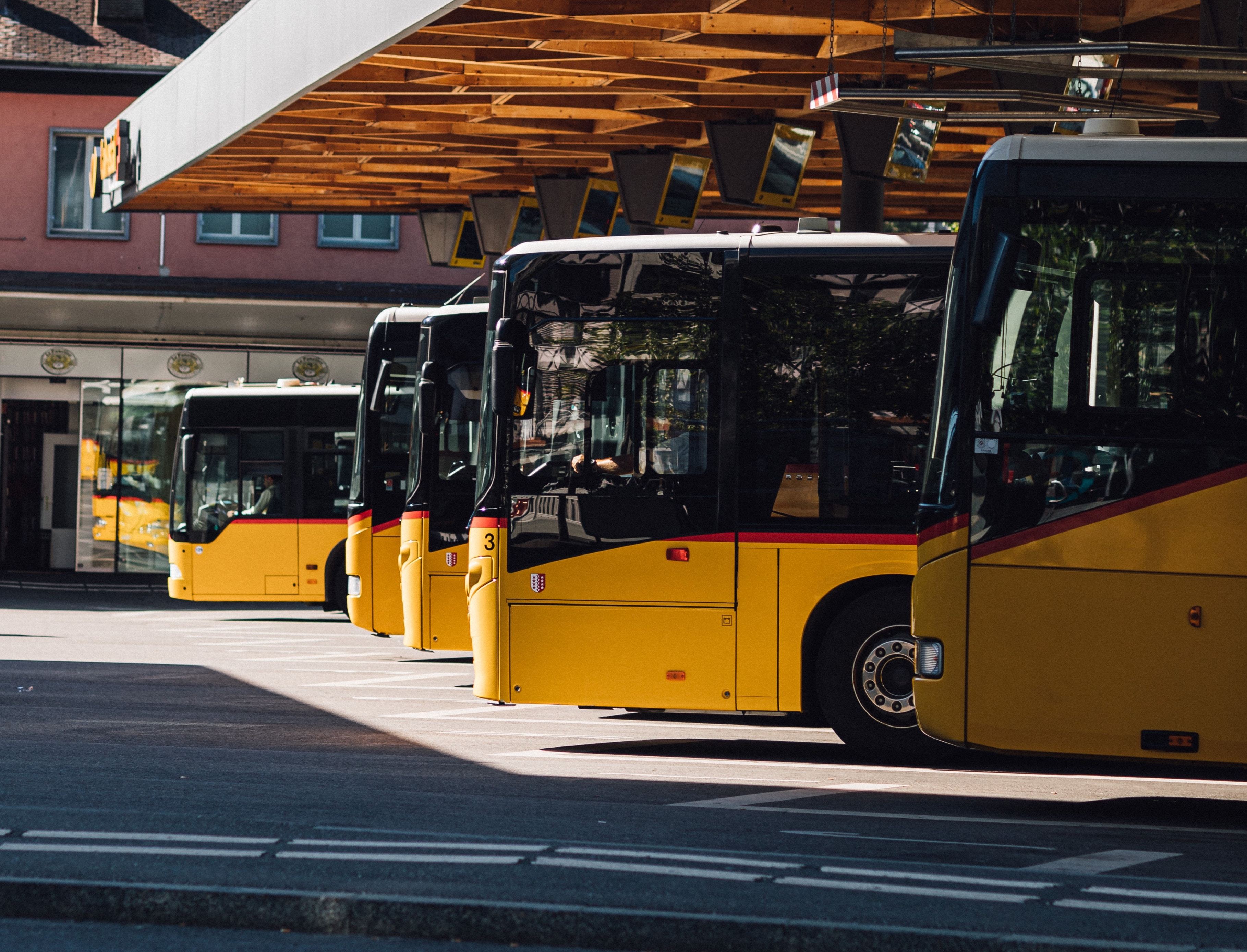 Atenção, estudantes até 23 anos. Passe Navegante passa a ser grátis a partir de janeiro (e já podem carregá-lo)