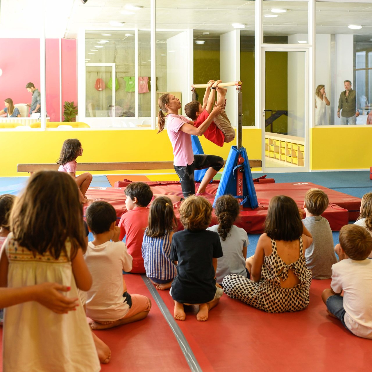 Alerta, papás do Porto. O The Little Gym tem um programa mágico para as férias de Natal dos mais pequenos